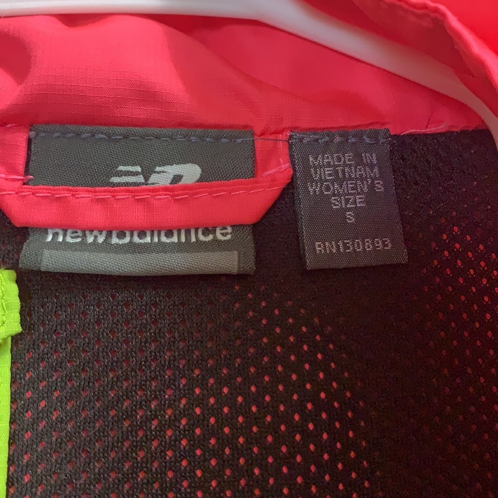 New balance Spring jacket - Picture 2 of 3